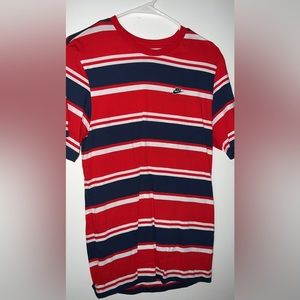 Men’s Nike T-shirt